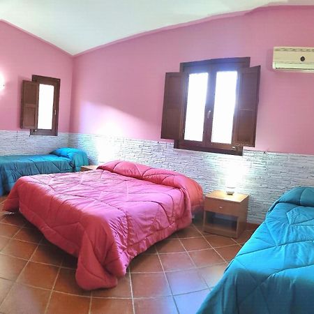 Villaggio Dei Balocchi Кастелбуоно Екстериор снимка