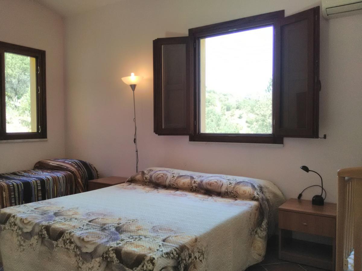 Villaggio Dei Balocchi Кастелбуоно Стая снимка