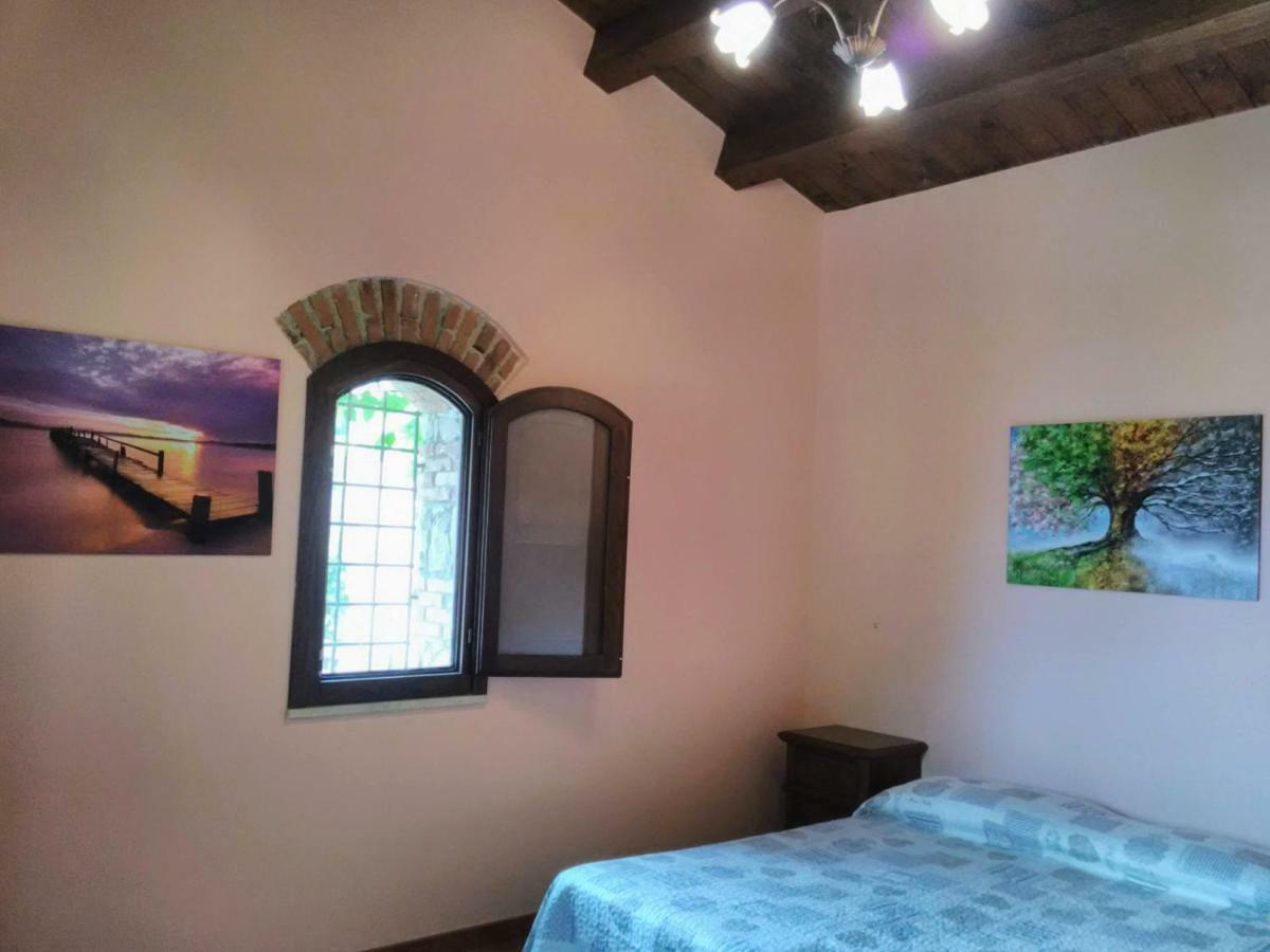 Villaggio Dei Balocchi Кастелбуоно Екстериор снимка